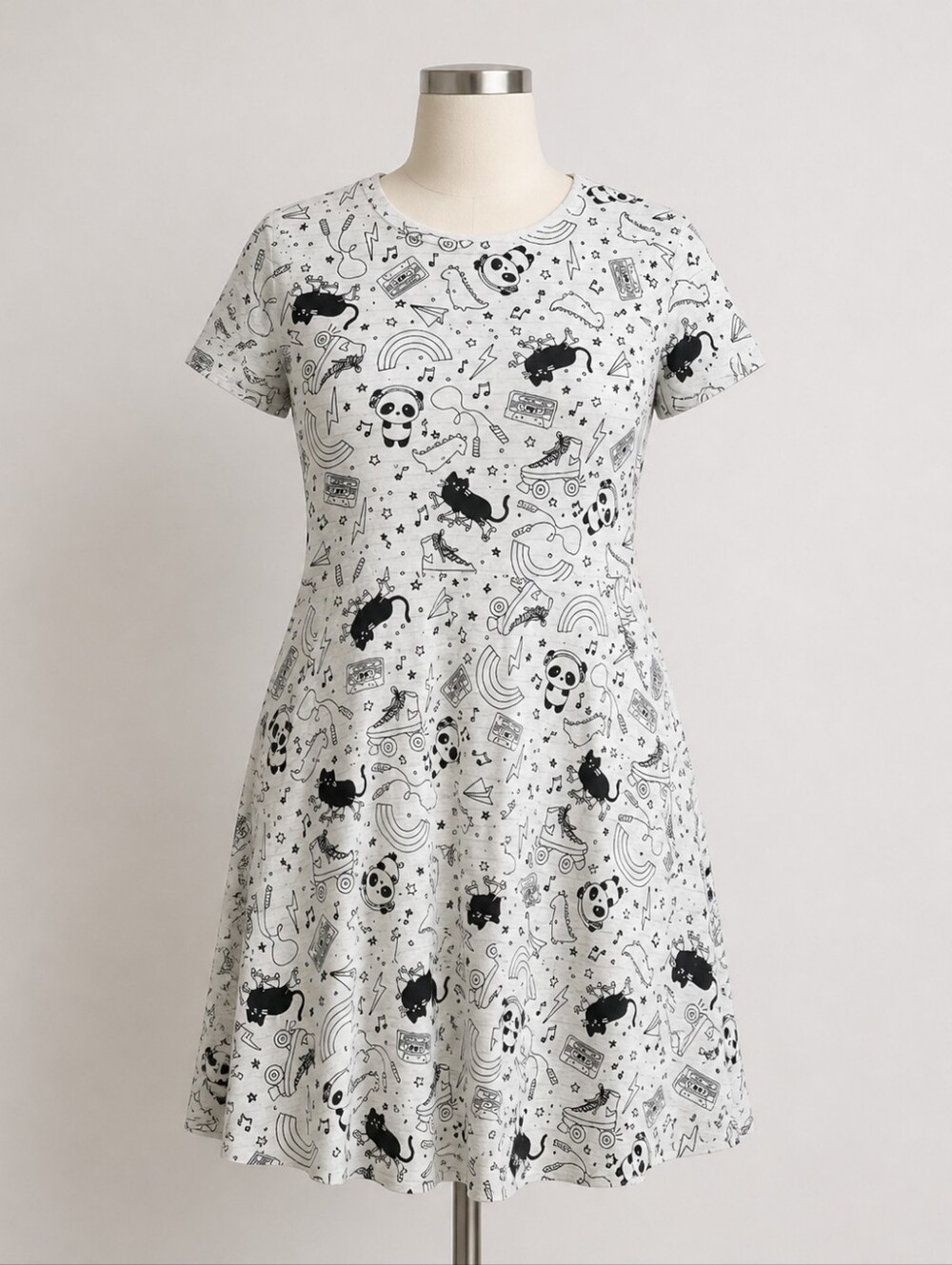 NWOT Kawaii White & Black School Dress Graphic Fit-and-Flare Mini Dress 16/18